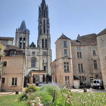 Bed and Breakfast Pierres Et Jardins Senlis  Zewnętrze zdjęcie