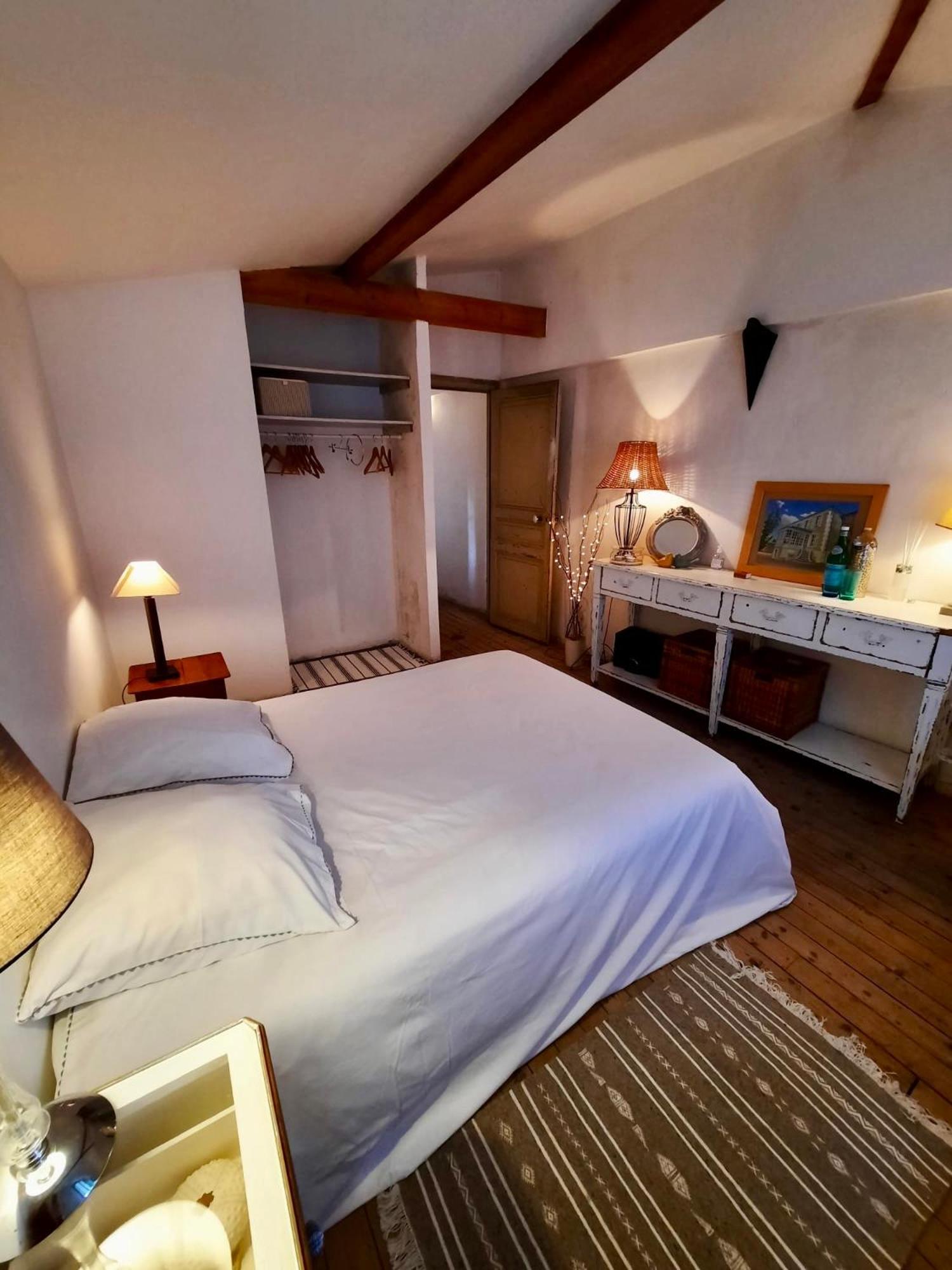Bed and Breakfast Pierres Et Jardins Senlis  Zewnętrze zdjęcie