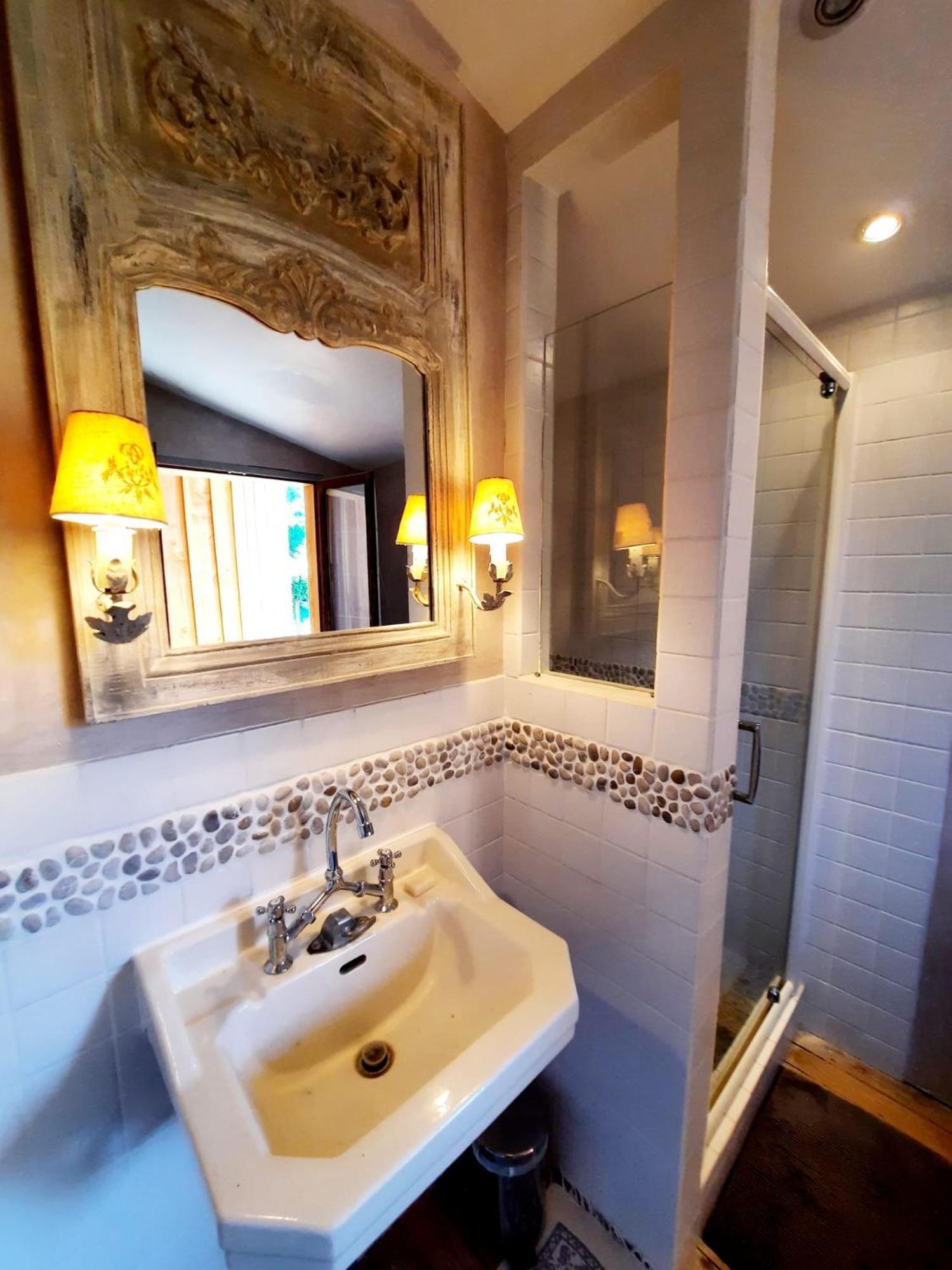Bed and Breakfast Pierres Et Jardins Senlis  Zewnętrze zdjęcie